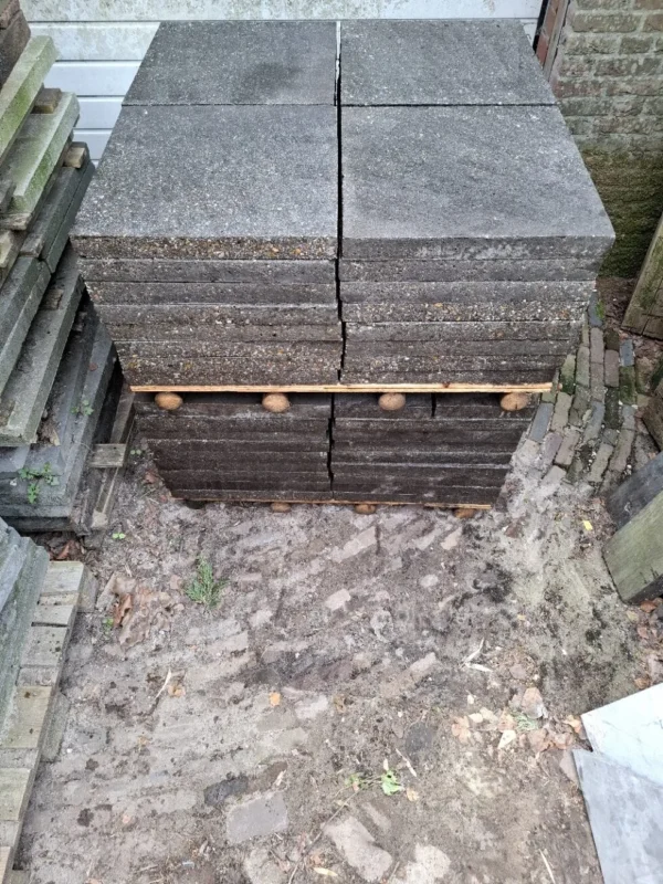 17m² 50x50 schellevis antraciet, gebruikt, op pallet - Afbeelding 2