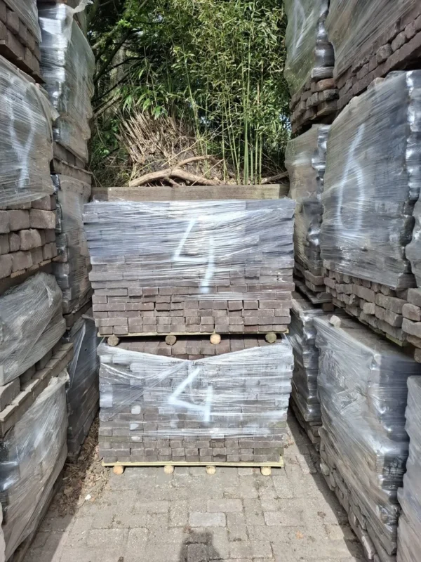 22m² gebakken waalformaat paars, gebruikt, op pallet - Afbeelding 2