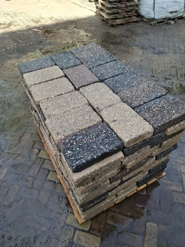 36m² 20x30, gebruikt, op pallet - Afbeelding 2