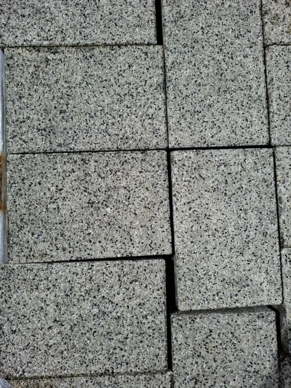 10m² 20x30 kleurvaste deklaag, gebruikt, op pallet