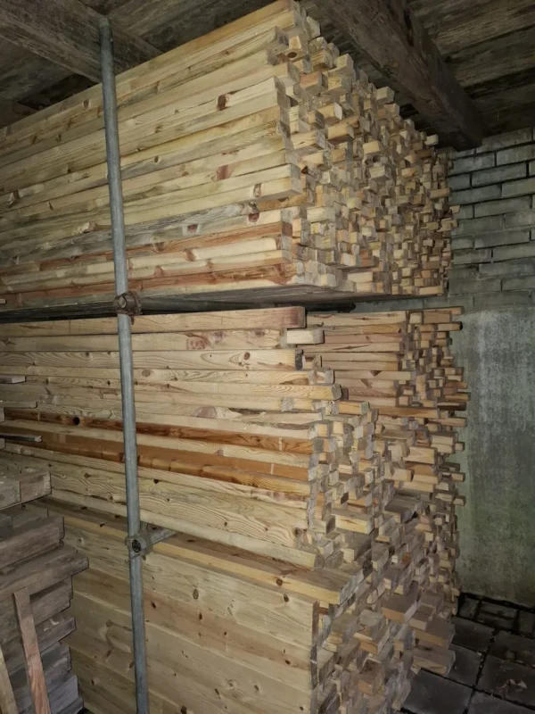 150 stuks 2bij6, 300x15x5cm, nieuw