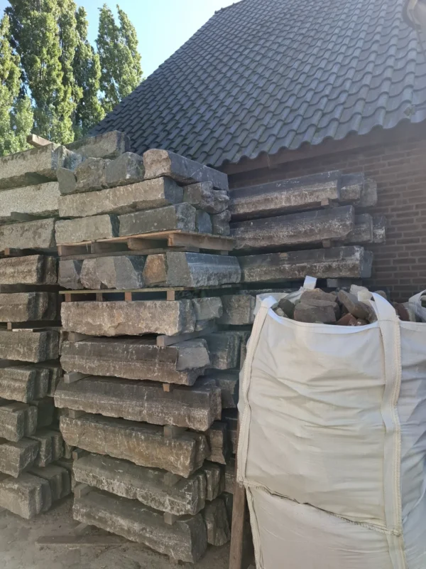 1200m¹ natuursteen graniet opsluitband, gesorteerd - Afbeelding 2